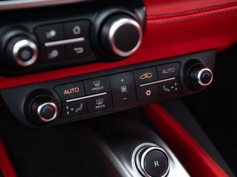 Used 2022 Ferrari Portofino M RWD image 49