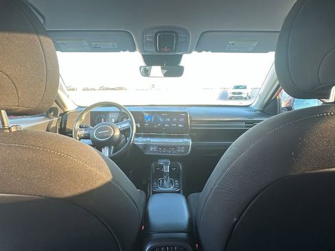 Certified 2025 Hyundai Kona SEL image 29