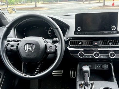Used 2024 Honda Civic Sport image 19