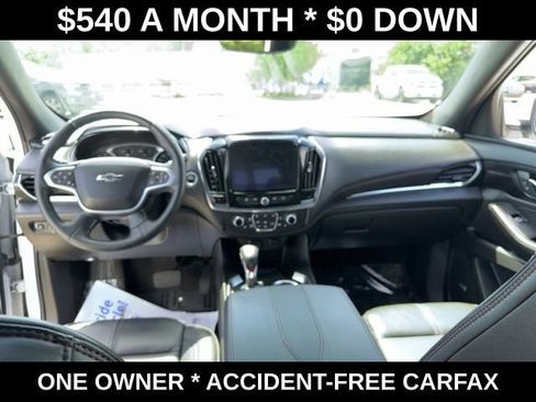 Used 2023 Chevrolet Traverse RS AWD/4WD image 32