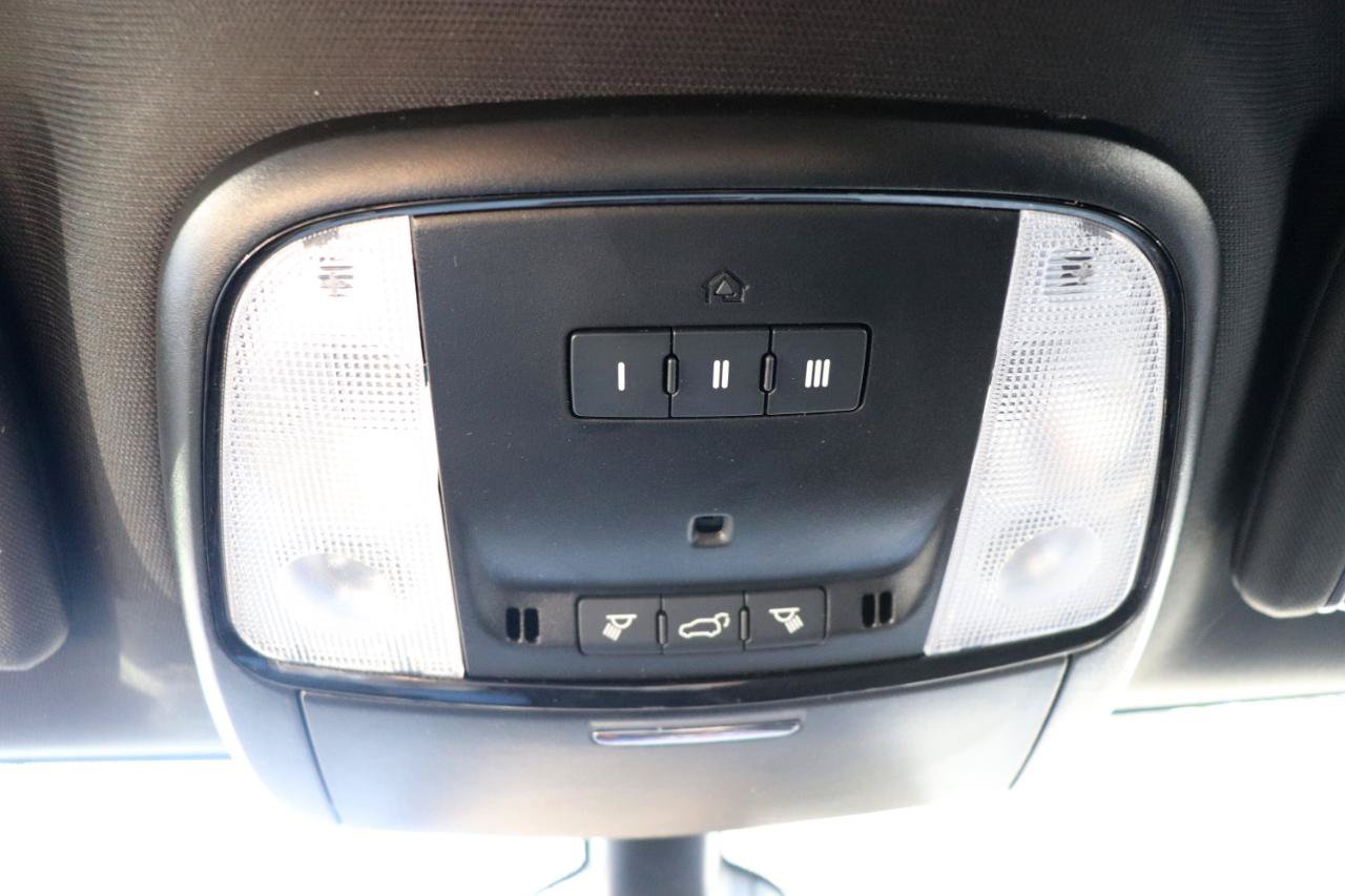 Used 2025 Dodge Durango GT AWD/4WD image 52