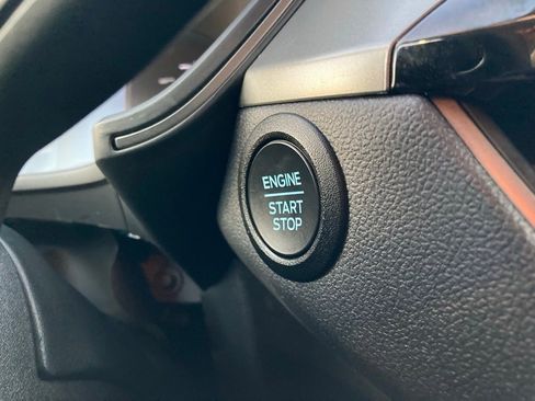 Used 2025 Ford Escape Active image 19