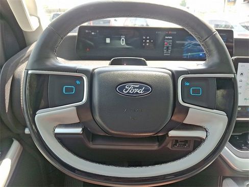 New 2025 Ford Expedition Platinum w/ Platinum Ultimate Package image 15