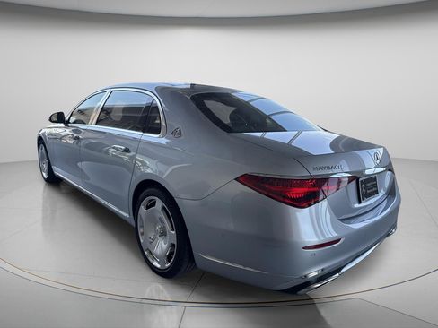 Certified 2022 Mercedes-Benz Maybach S 580 4MATIC image 4