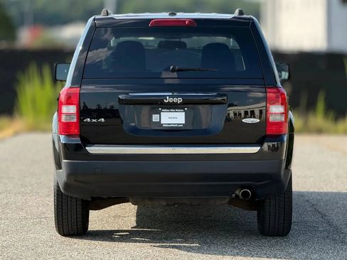 Used 2016 Jeep Patriot High Altitude AWD/4WD image 4