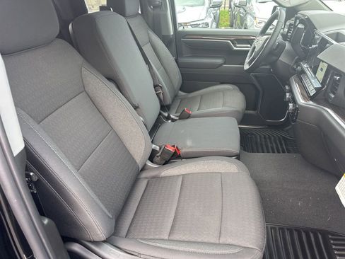 New 2026 Chevrolet Silverado 1500 LT image 22