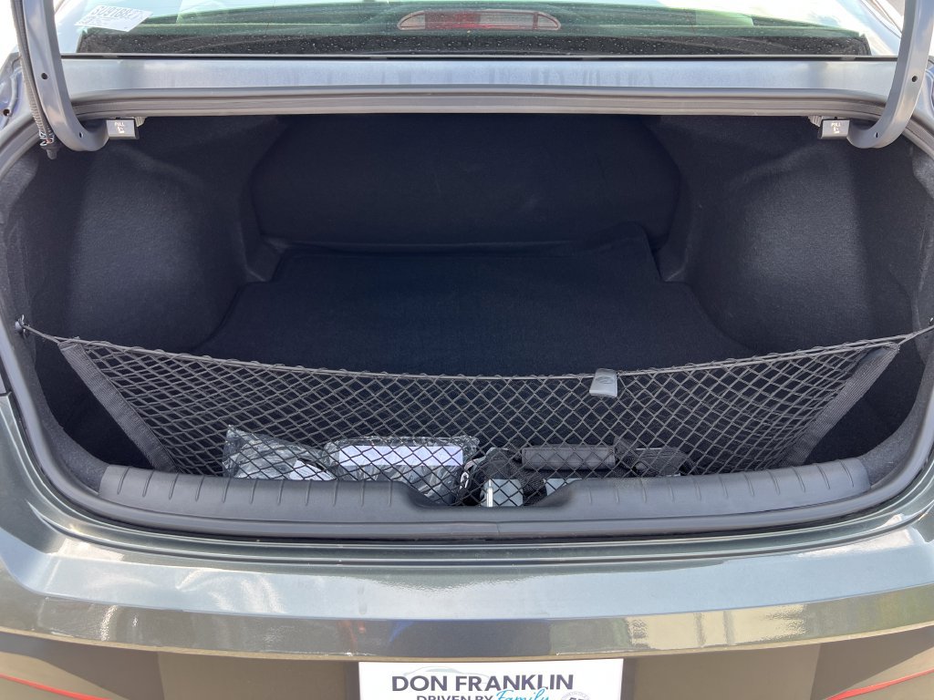 Used 2025 Hyundai Elantra Sport w/ Cargo Package FWD image 9
