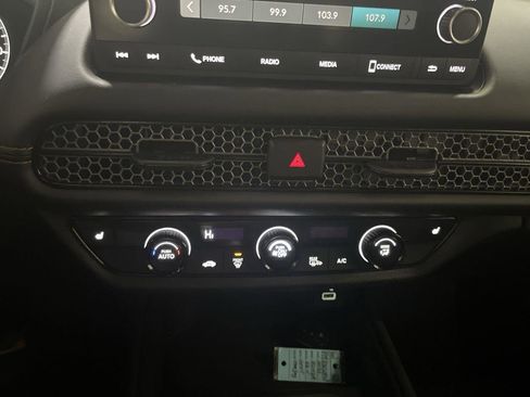 Used 2023 Honda HR-V Sport image 18