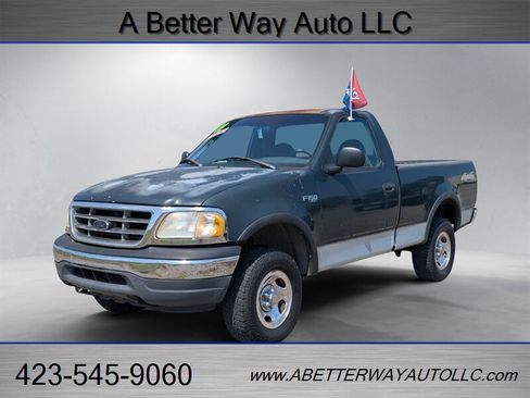 Used 2001 Ford F150 XL AWD/4WD image 1