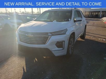 Used 2023 Chevrolet Traverse Premier