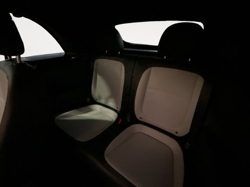 Used 2019 Volkswagen Beetle 2.0T S image 24