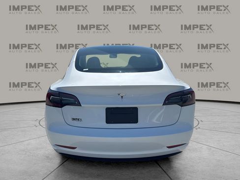 Used 2023 Tesla Model 3 Standard Range RWD image 4