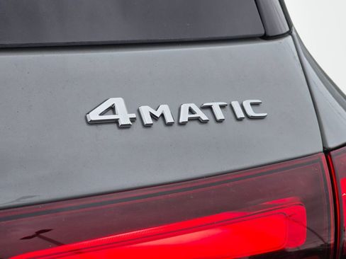 New 2026 Mercedes-Benz GLE 350 4MATIC image 32