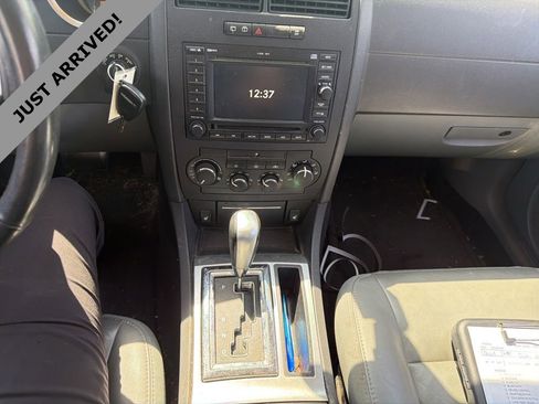 Used 2005 Dodge Magnum R/T w/ Convenience Group II image 13