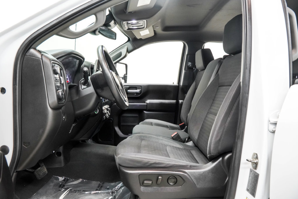 Used 2024 Chevrolet Silverado 2500 Custom w/ Custom Value Package AWD/4WD image 17