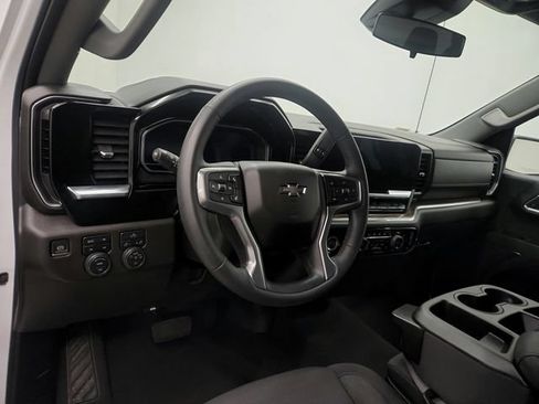 Used 2024 Chevrolet Silverado 1500 RST w/ Z71 Off-Road Package AWD/4WD image 18
