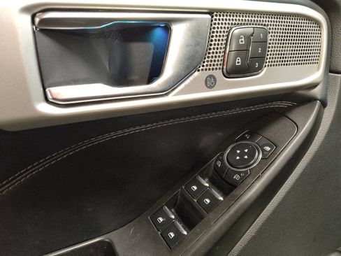 Used 2020 Ford Explorer Limited RWD image 27