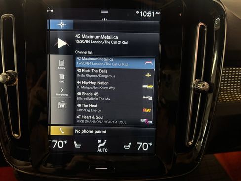 Used 2021 Volvo XC40 T5 R-Design image 31