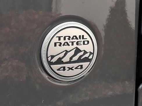 Used 2019 Jeep Wrangler Unlimited Sport S image 31