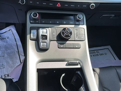 Used 2025 Hyundai Palisade SEL AWD/4WD image 19