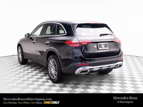 New 2026 Mercedes-Benz GLC 300 4MATIC image 3