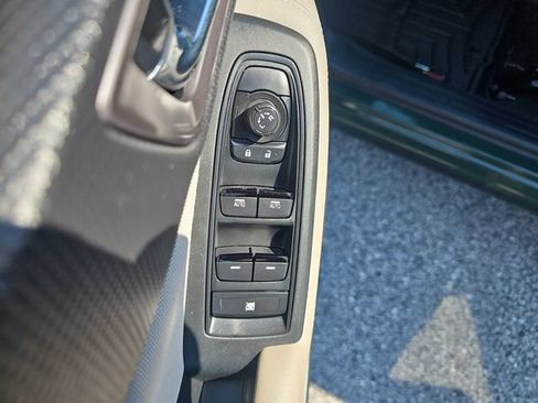 Certified 2023 Subaru Forester Premium AWD/4WD image 20