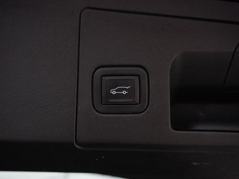 Used 2024 Cadillac XT5 Premium Luxury image 24