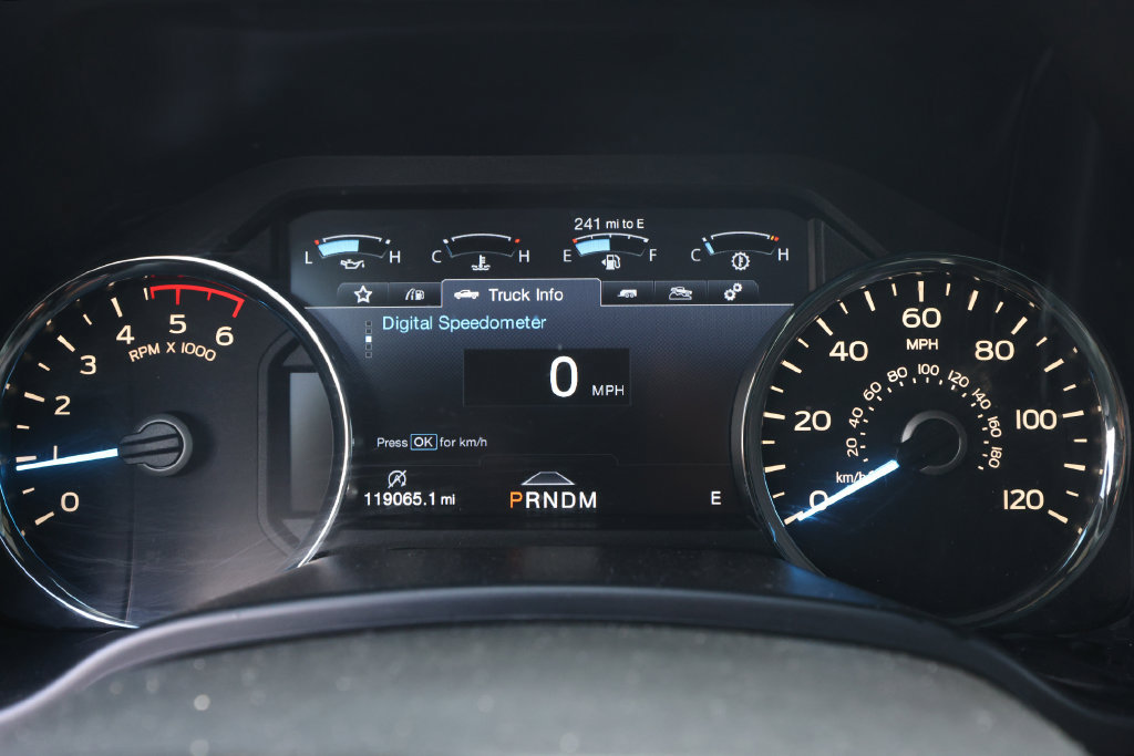 Used 2018 Ford F150 Platinum w/ Equipment Group 701A Luxury AWD/4WD image 10