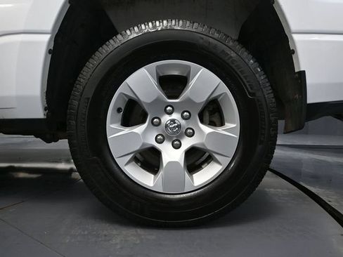 Used 2022 RAM 1500 Big Horn AWD/4WD image 16