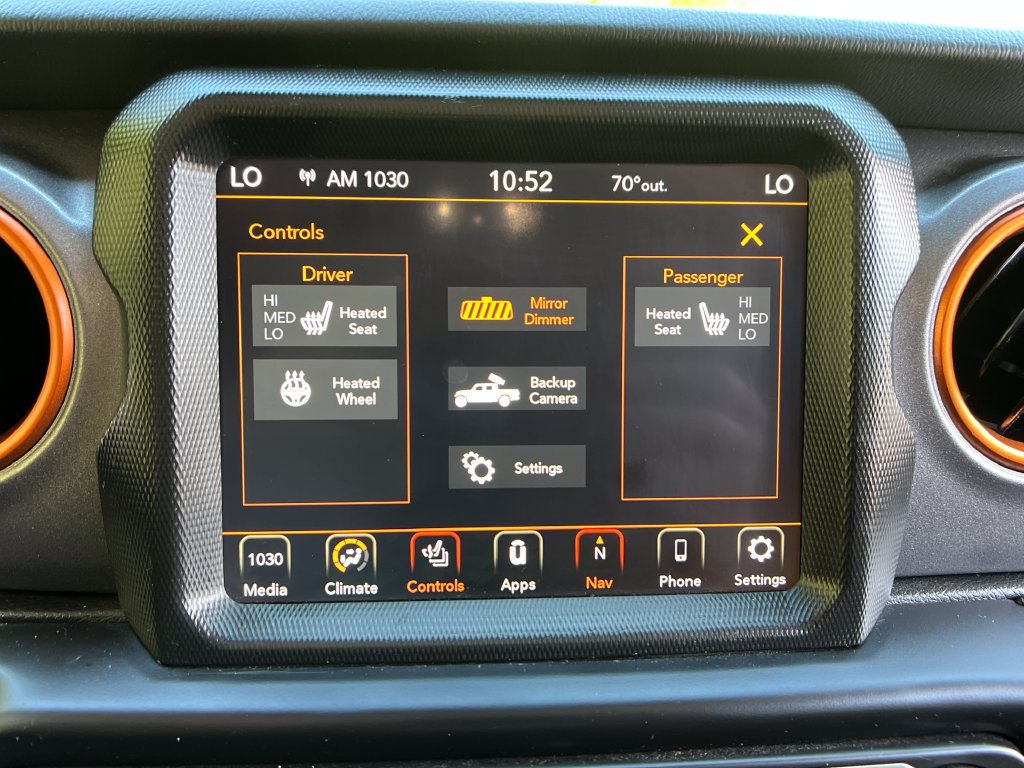 Used 2022 Jeep Gladiator Mojave w/ LED Lighting Group AWD/4WD image 17