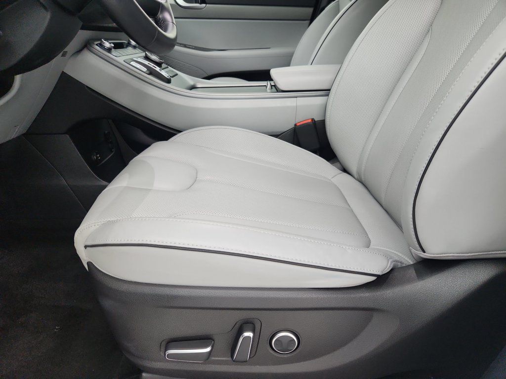 Used 2025 Hyundai Palisade SEL AWD/4WD image 22