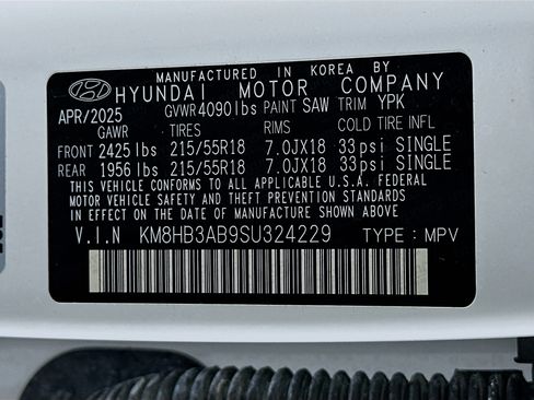 Used 2025 Hyundai Kona SEL image 12