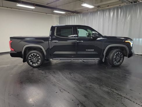 Used 2023 Toyota Tundra Limited AWD/4WD image 9