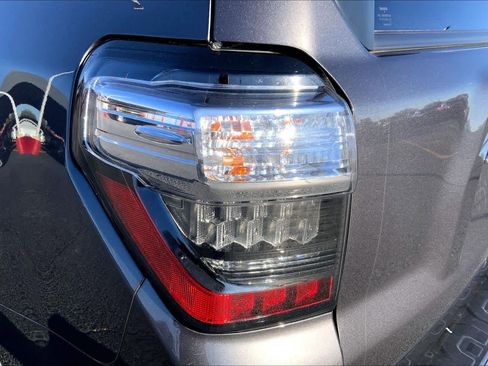 Used 2021 Toyota 4Runner Limited image 29