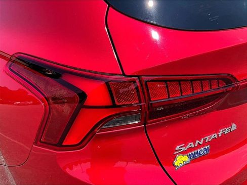 Used 2022 Hyundai Santa Fe Limited AWD/4WD image 34