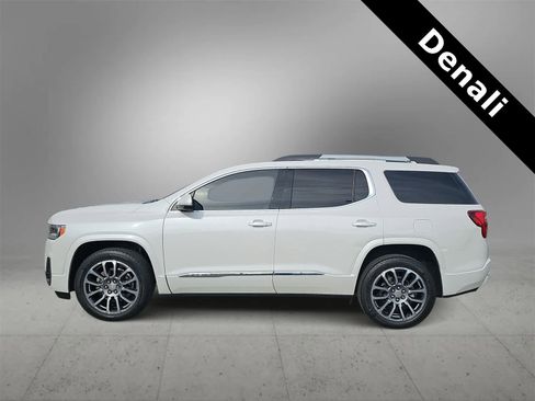 Used 2022 GMC Acadia Denali w/ Denali Ultimate Package image 5