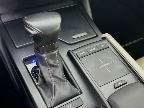 Used 2019 Lexus ES 350 image 22