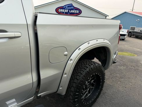 Used 2019 Chevrolet Silverado 1500 LT AWD/4WD image 11