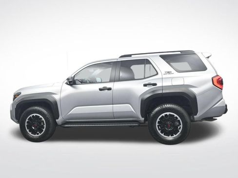Used 2025 Toyota 4Runner TRD Off-Road Premium w/ Tow Technology Package AWD/4WD image 10