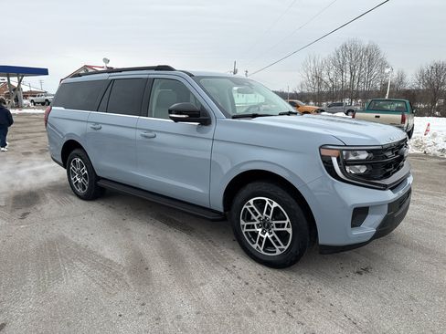 New 2026 Ford Expedition Max Active image 3