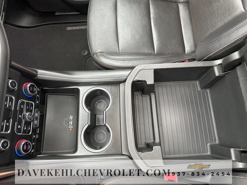 Certified 2024 Chevrolet Suburban High Country image 20