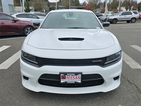 Used 2023 Dodge Charger GT image 3