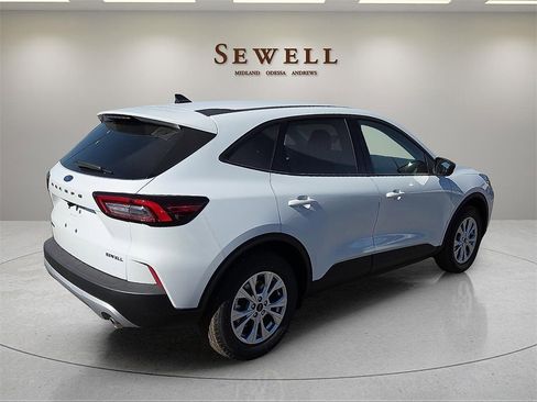 New 2026 Ford Escape Active image 4