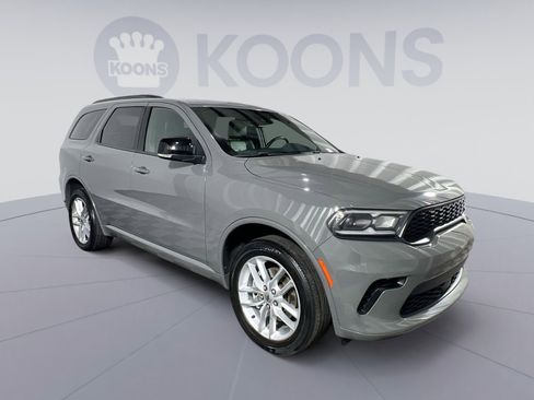 Used 2024 Dodge Durango GT image 10