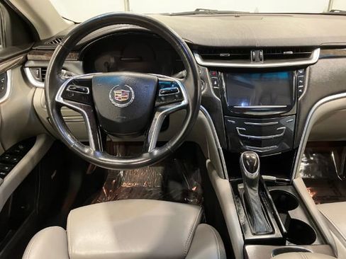 Used 2014 Cadillac XTS Luxury image 37