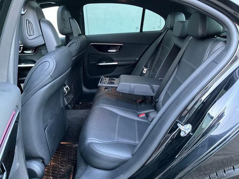 Used 2023 Mercedes-Benz C 300 4MATIC Sedan image 30