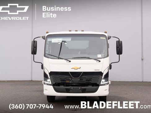 New 2025 Chevrolet Low Cab Forward 5500XD image 2