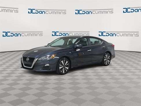 Used 2022 Nissan Altima 2.5 SV image 5