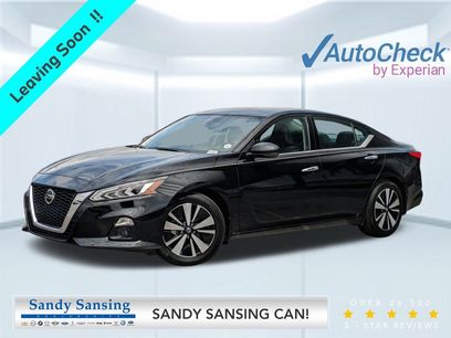 Used 2021 Nissan Altima 2.5 SR w/ SR Premium Package