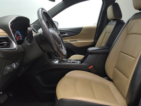 Used 2022 Chevrolet Equinox Premier AWD/4WD image 17
